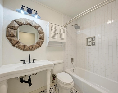 6700 Kings Pt - Photo Thumbnail 31
