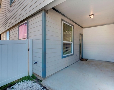 18418 Mammoth Cave Blvd - Photo Thumbnail 26