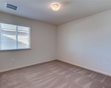 18418 Mammoth Cave Blvd - Photo Thumbnail 15
