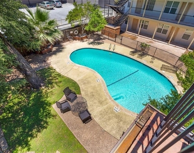 910 Duncan Ln - Photo Thumbnail 14