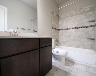3307 Minnie St - Photo Thumbnail 13
