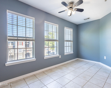 3591 Kernan Boulevard - Photo Thumbnail 18