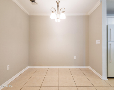 3591 Kernan Boulevard - Photo Thumbnail 4