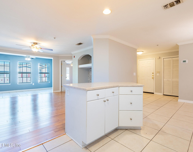3591 Kernan Boulevard - Photo Thumbnail 10