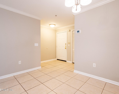 3591 Kernan Boulevard - Photo Thumbnail 6