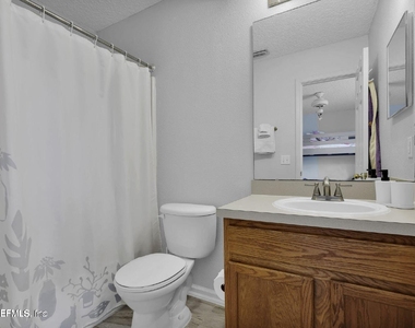 862 Southern Creek Drive - Photo Thumbnail 17