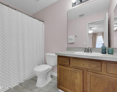 862 Southern Creek Drive - Photo Thumbnail 15