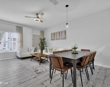 862 Southern Creek Drive - Photo Thumbnail 9
