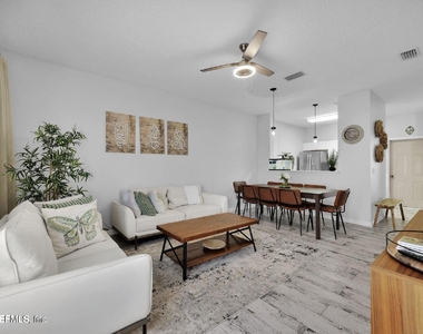 862 Southern Creek Drive - Photo Thumbnail 12