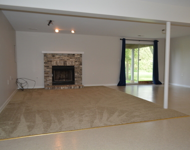 494 W Parkside Drive - Photo Thumbnail 15