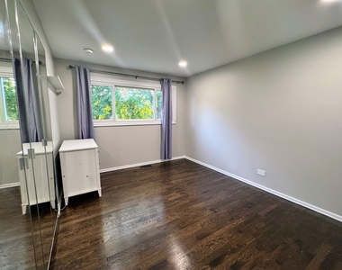 134 S Salem Drive - Photo Thumbnail 13