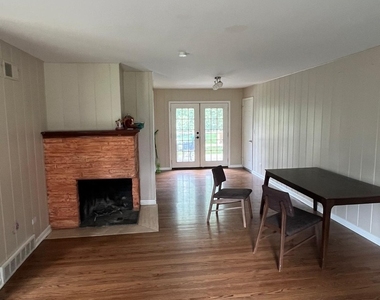 6536 S Ridge Road - Photo Thumbnail 6