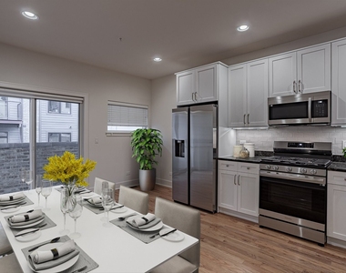 2100 Greenwood Street - Photo Thumbnail 3