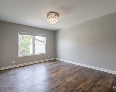 1801 Shetland Road - Photo Thumbnail 16