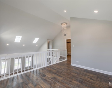 1801 Shetland Road - Photo Thumbnail 8