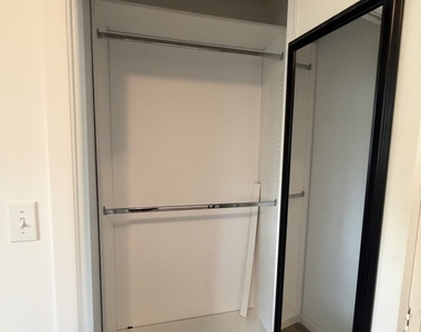 518 E 18th Street - Photo Thumbnail 20