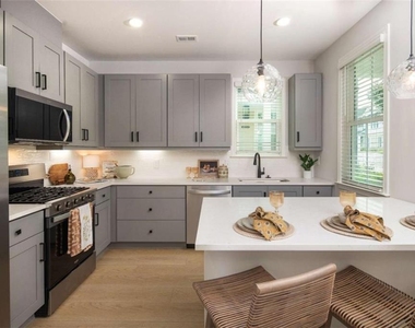 4400 Gabriel Blvd - Photo Thumbnail 20