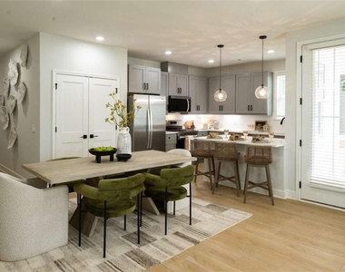 4400 Gabriel Blvd - Photo Thumbnail 3