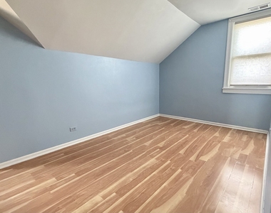 3141 W 44th Street - Photo Thumbnail 9
