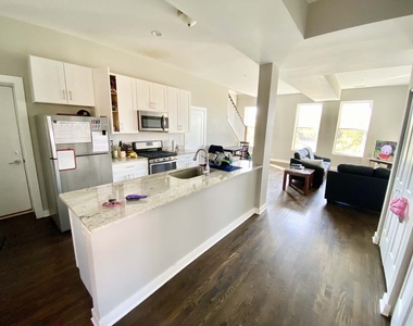 1854 W 18th Street - Photo Thumbnail 4