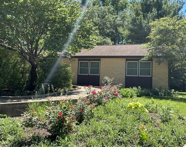 2209 Grange Circle - Photo Thumbnail 1