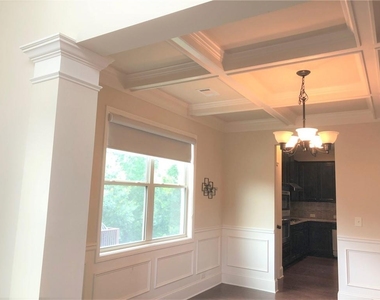 550 Nichols View Way - Photo Thumbnail 9