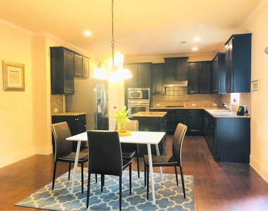 550 Nichols View Way - Photo Thumbnail 12