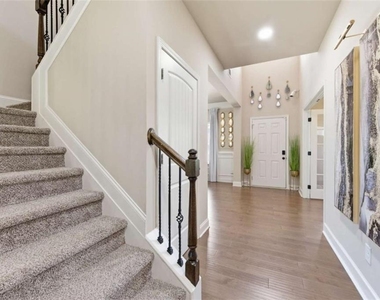 3798 Southfield Court - Photo Thumbnail 3
