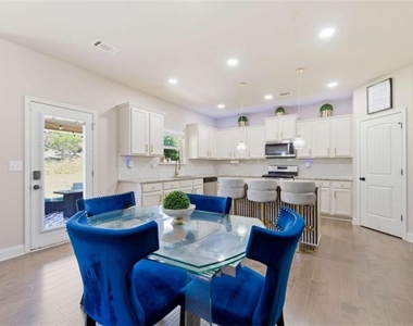 3798 Southfield Court - Photo Thumbnail 17