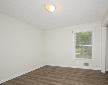 2100 Whitebluff Way Ne - Photo Thumbnail 23