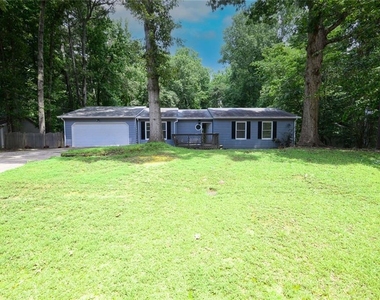 2100 Whitebluff Way Ne - Photo Thumbnail 1