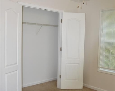 3072 Cedar Glade Lane - Photo Thumbnail 22