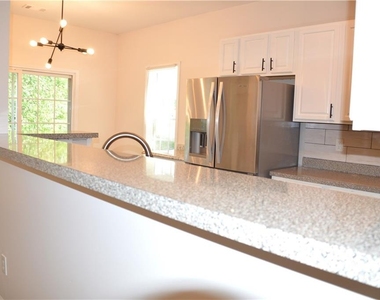 3072 Cedar Glade Lane - Photo Thumbnail 7