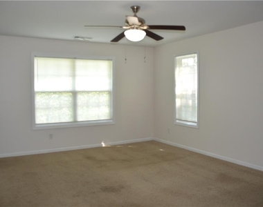 3072 Cedar Glade Lane - Photo Thumbnail 14