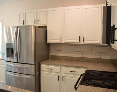3072 Cedar Glade Lane - Photo Thumbnail 6