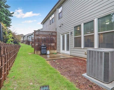 268 Stone Park Drive - Photo Thumbnail 22