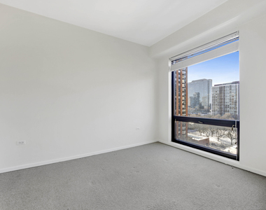 1 E 8th Street - Photo Thumbnail 14