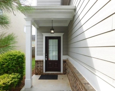 152 Fern Walk - Photo Thumbnail 1