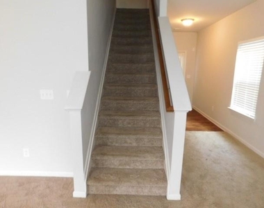 152 Fern Walk - Photo Thumbnail 8