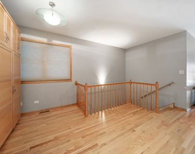 1451 W Walton Street - Photo Thumbnail 5