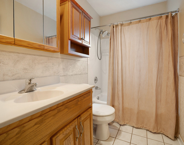 46 Avon Road - Photo Thumbnail 16