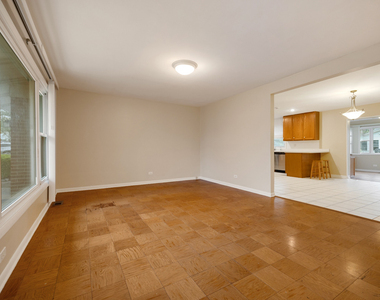 46 Avon Road - Photo Thumbnail 3