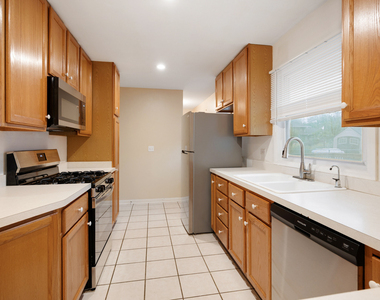 46 Avon Road - Photo Thumbnail 6