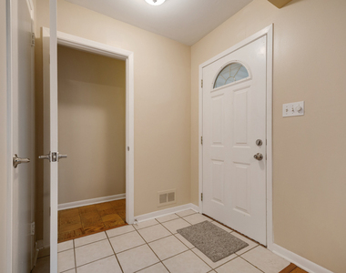 46 Avon Road - Photo Thumbnail 23