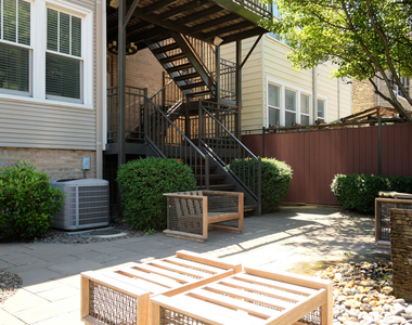 4822 N Leavitt Street - Photo Thumbnail 20