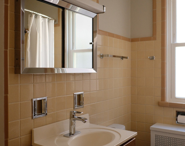 4822 N Leavitt Street - Photo Thumbnail 12