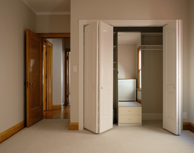 4822 N Leavitt Street - Photo Thumbnail 9