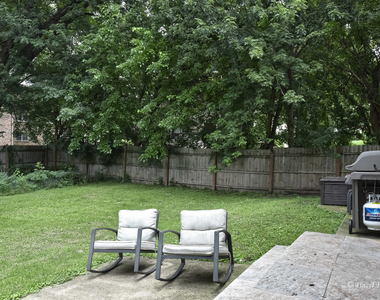 336 E Russell Street - Photo Thumbnail 13