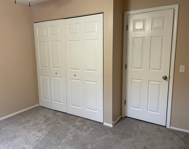 199 Dublin Court - Photo Thumbnail 12