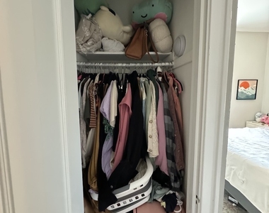 2912 N Albany Avenue - Photo Thumbnail 8